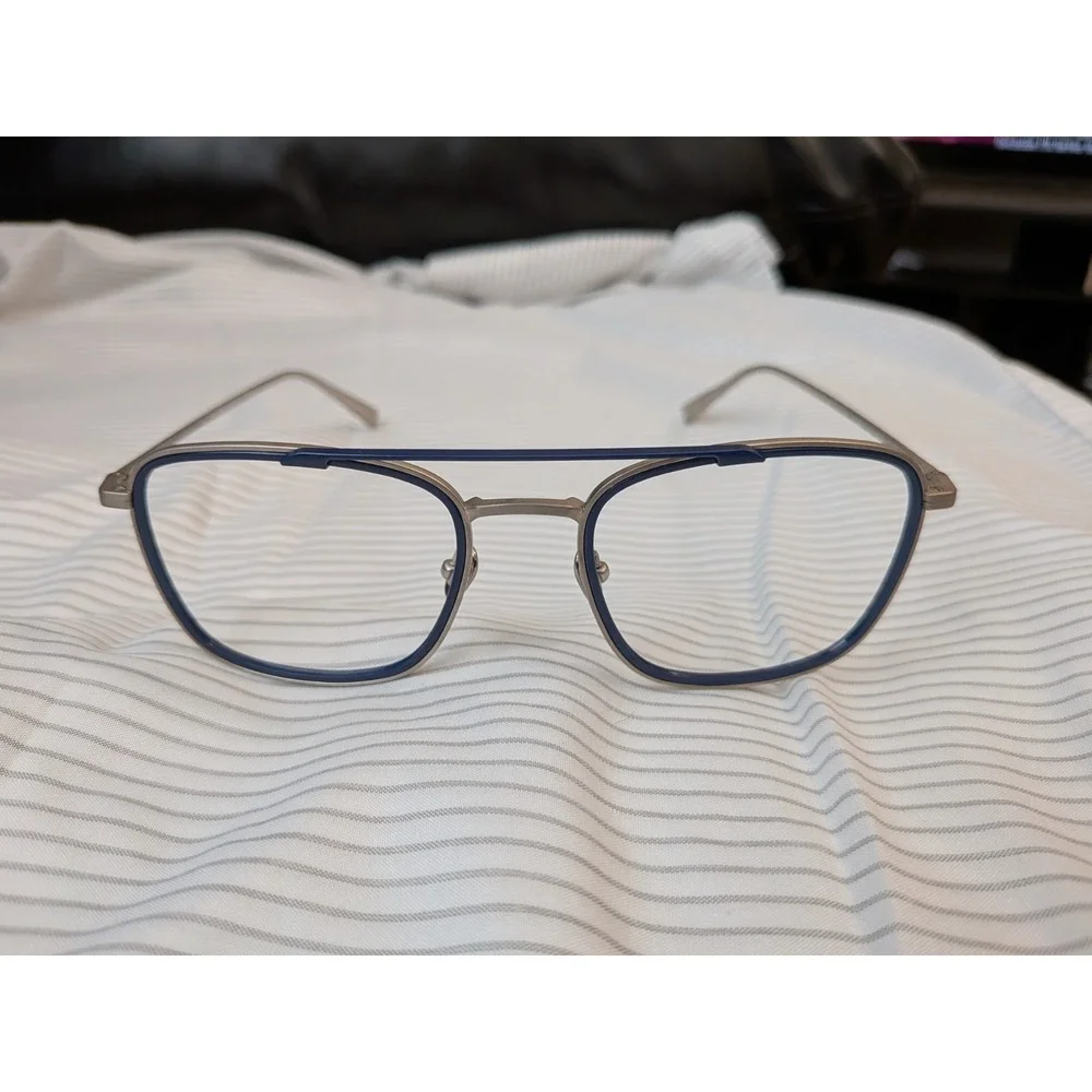 Maui Jim FOLLOWING SEAS MJ-555-17M BLUE SILVER 53/22/145  FRAME ONLY